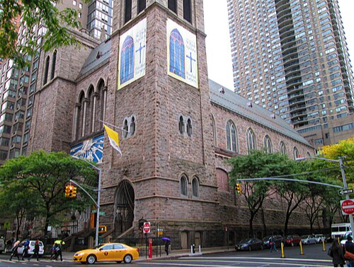 Saturday 8:30 AM - 5:00 PM, St. Paul the Apostle Church, Saturday 8:30 AM - 5:00 PM, Sunday 8:00 AM 10:00 AM (Choir) 12:30 PM (Spanish; Coro Hispano) 5:00 PM (Young Adult Mass & OSP) Monday - Friday 7: 30 AM - 12:10 PM.